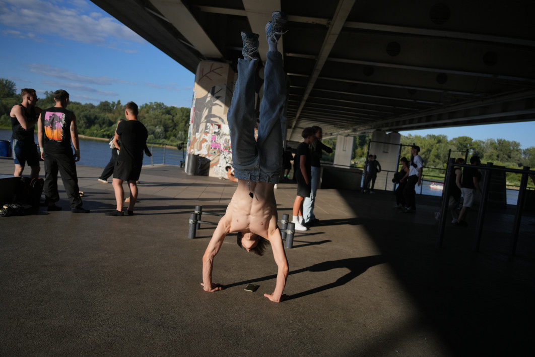 1/5000 s, f/2.8, ISO 200, 26.0 mm
