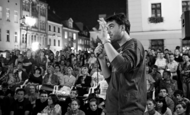  IX Uliczna Bitwa Fotograficza: Podróż