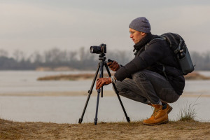 Velbon M, EX, a może Videomate? Wybieramy niedrogi statyw do zdjęć i wideo