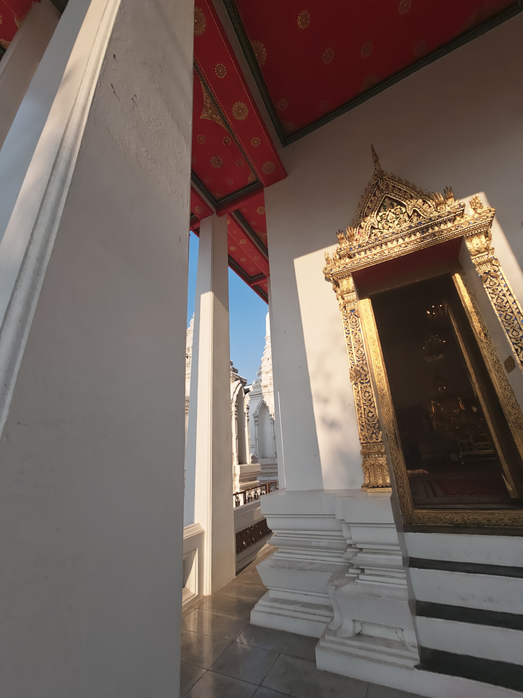 1/1180 s, f/2, ISO 71, 14 mm