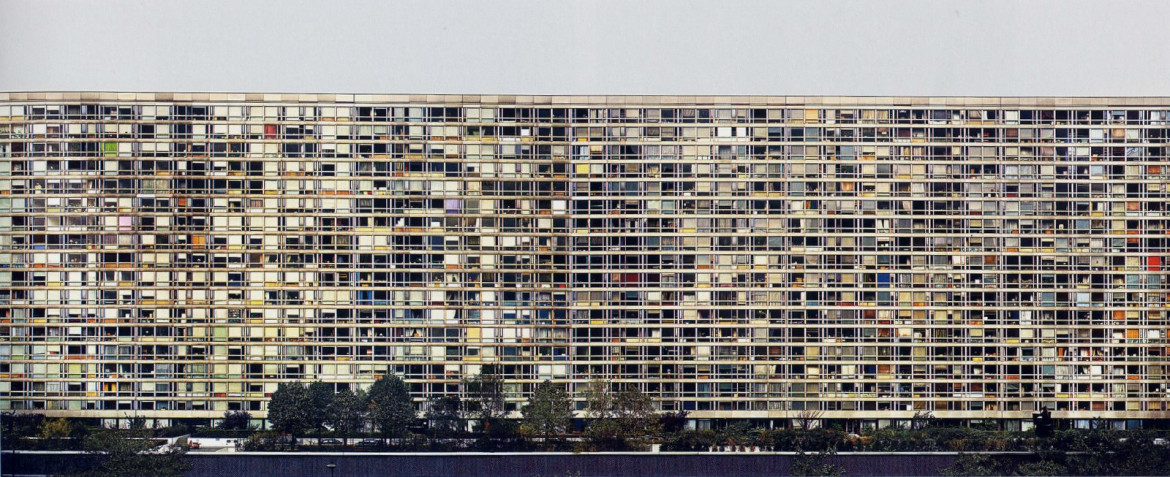 #16. Andreas Gursky, Paris, Montparnasse 1993 - 2013: $2,416,475