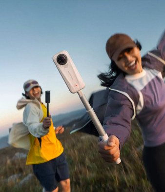 Insta360 X4 Air - filmy sferyczne na lekko