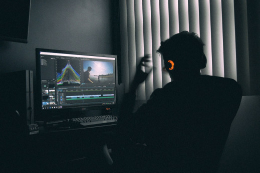 Adobe i Uniwersytet Stanforda pracują nad systemem, który odmieni oblicze montażu filmów