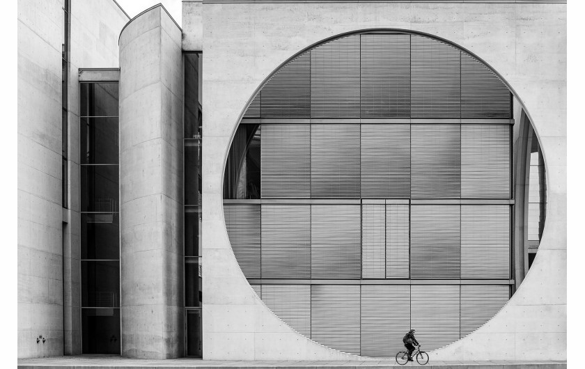 Wenpeng Lu, BERLIN BIKER - III miejsce w kategorii Architecture & Urban Spaces