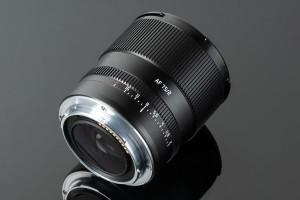 TTartisan AF 75 mm f/2 ED od teraz także z mocowaniem L-Mount. To imponująca portretówka za 1000 zł
