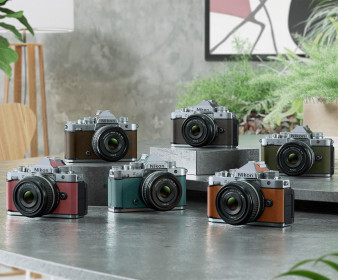 Nikon Zf w wersji srebrnej. Jeszcze bardziej retro i z trybem symulacji ziarna