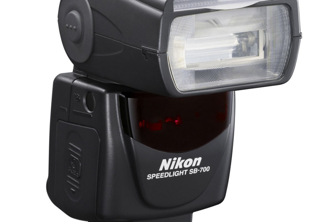 Nikon Speedlight SB-700