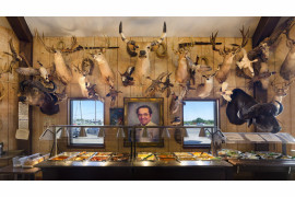fot. Richard Frishman "Sunday Buffet at Jerry Mikeska's BBQ; Columbus, Texas 2017", USA.

1. miejsce w kategorii Martwa Natura