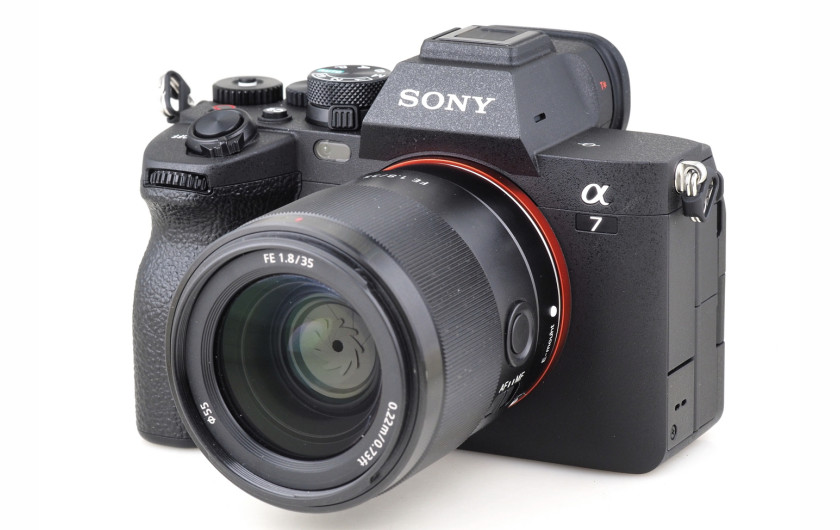 Sony A7 IV