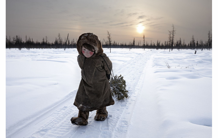 Alessandra Meniconzi, AT WORLD'S END - I miejsce w kategorii Journeys & Adventures