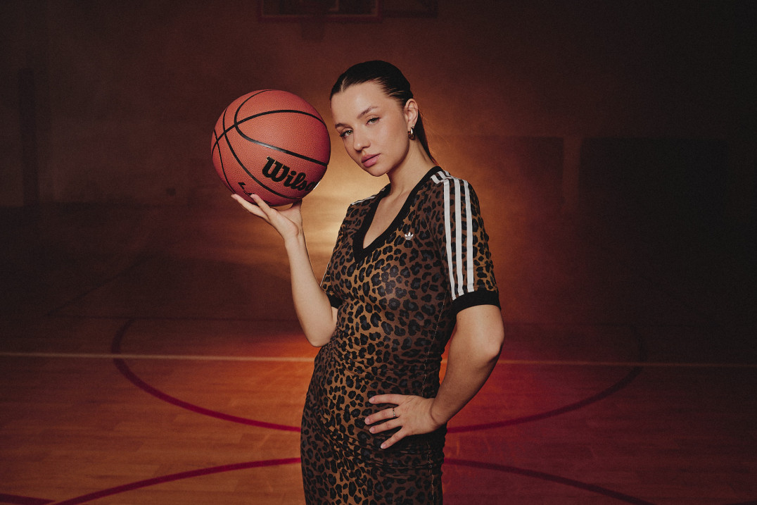 Błyskowe lampy GlareOne podczas sportowej sesji - czy Botis 400 i Botis 600 zmieniły zasady gry?