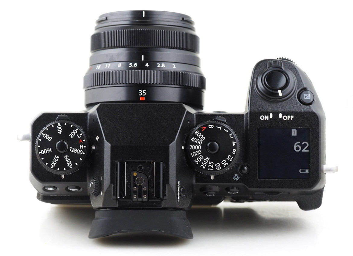 Fujifilm H-X1 - test aparatu [packshot]
