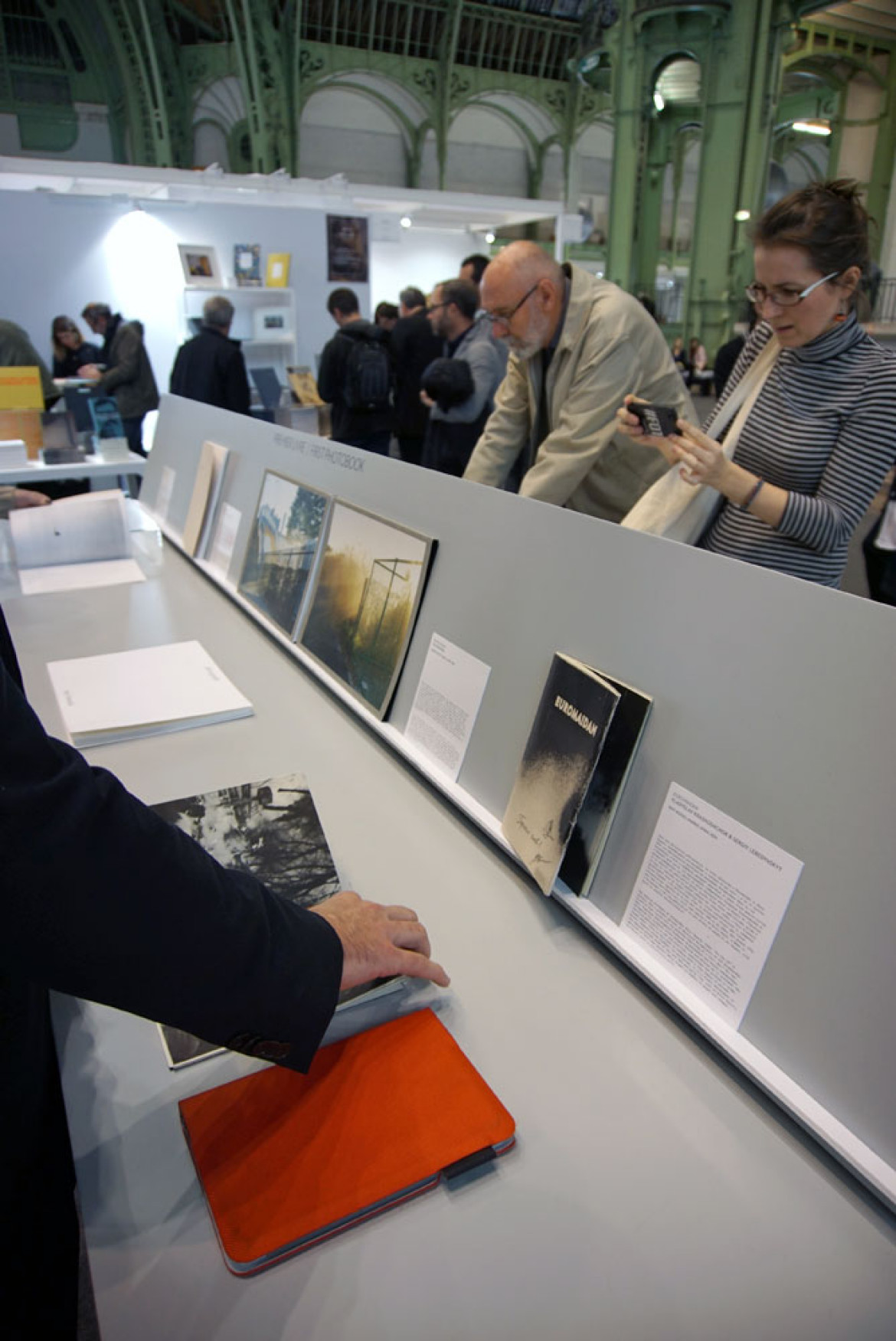 Prezentacja książek, które znalazły się w finale konkursu Paris Photo-Aperture PhotoBook Awards