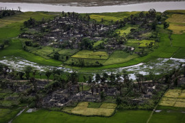 Nagroda Pulitzer 2018 w kategorii Feature Photography - redakcja fotograficzna Reuters | Zdjęcia ukazują przemoc, z jaką spotkali się uchodźcy Rohingya uciekając z Birmy.