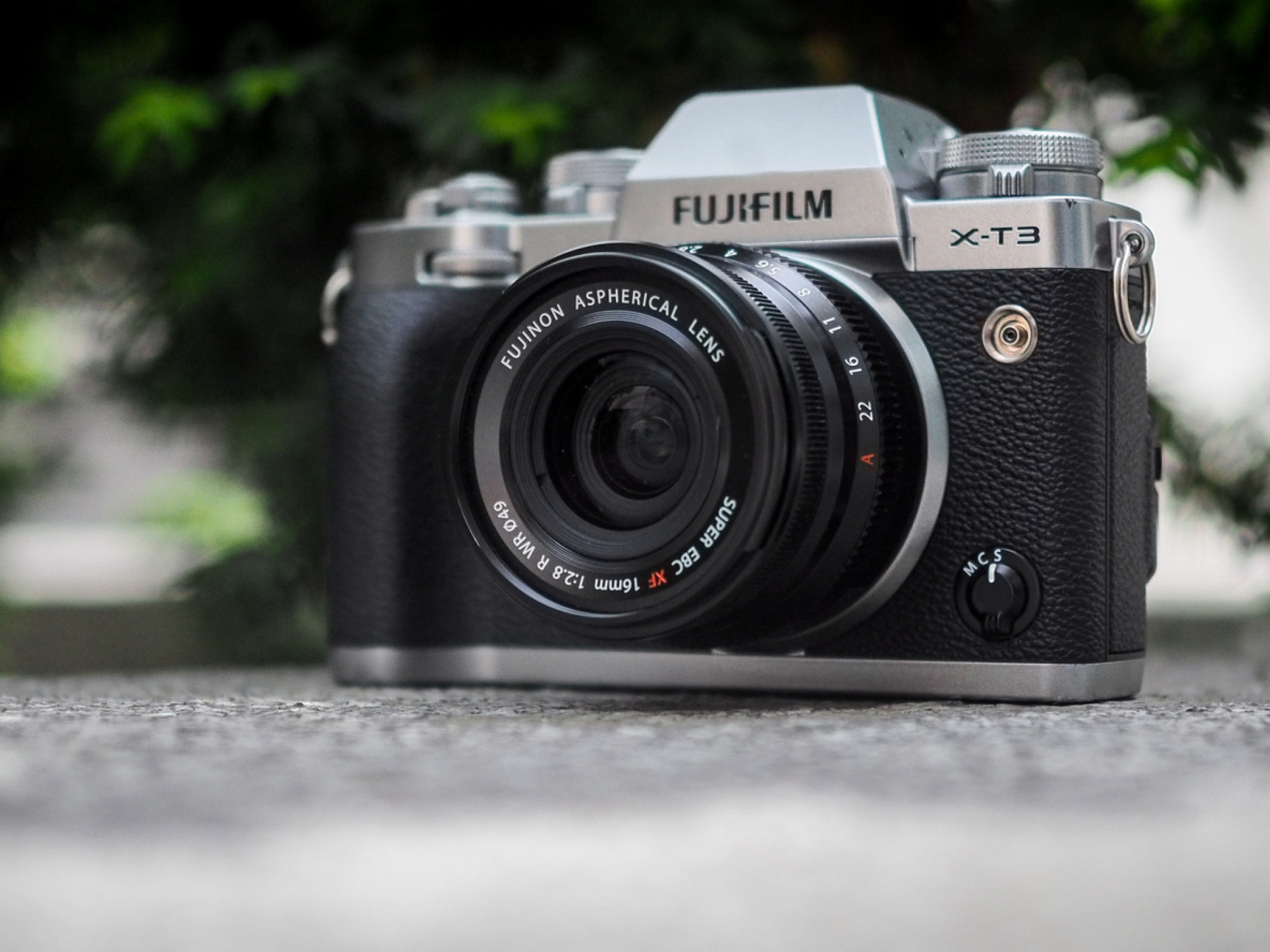 FUJIFILM XF16㎜ F2.8 R WR フジノンレンズ XF16mmF2.8 R WR ブラック: レンズ・フィルター