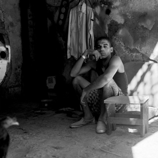 Fot. Ewa Sho, z projektu Between the Worlds / Urban Photo Awards 2025