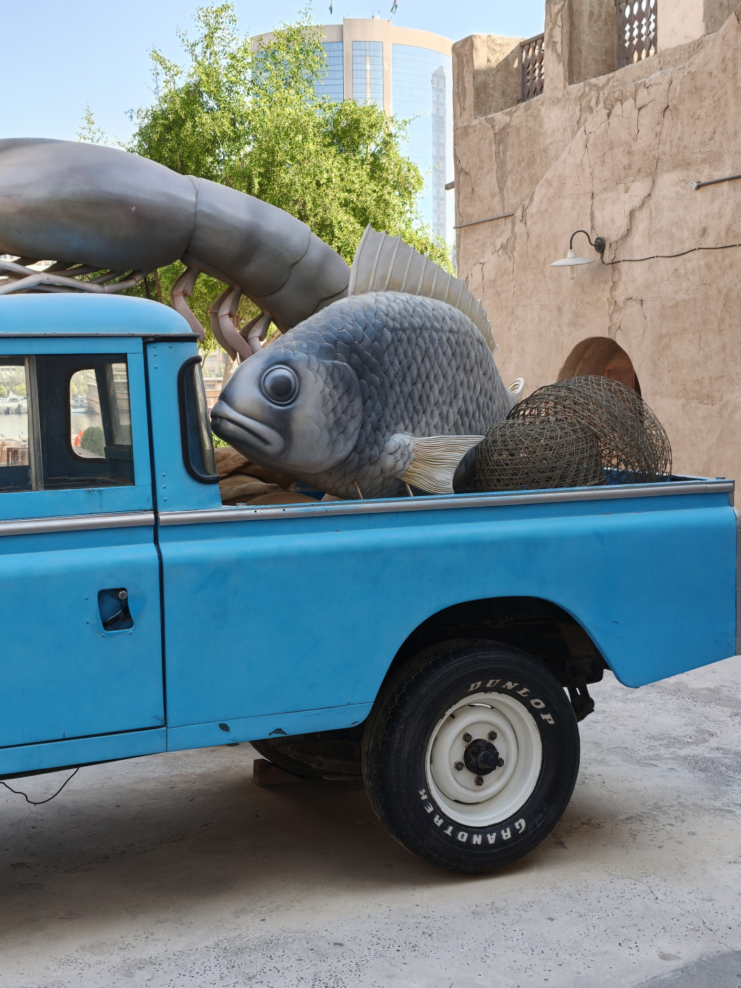 1/351 s, f/1.5, ISO 50, 23 mm