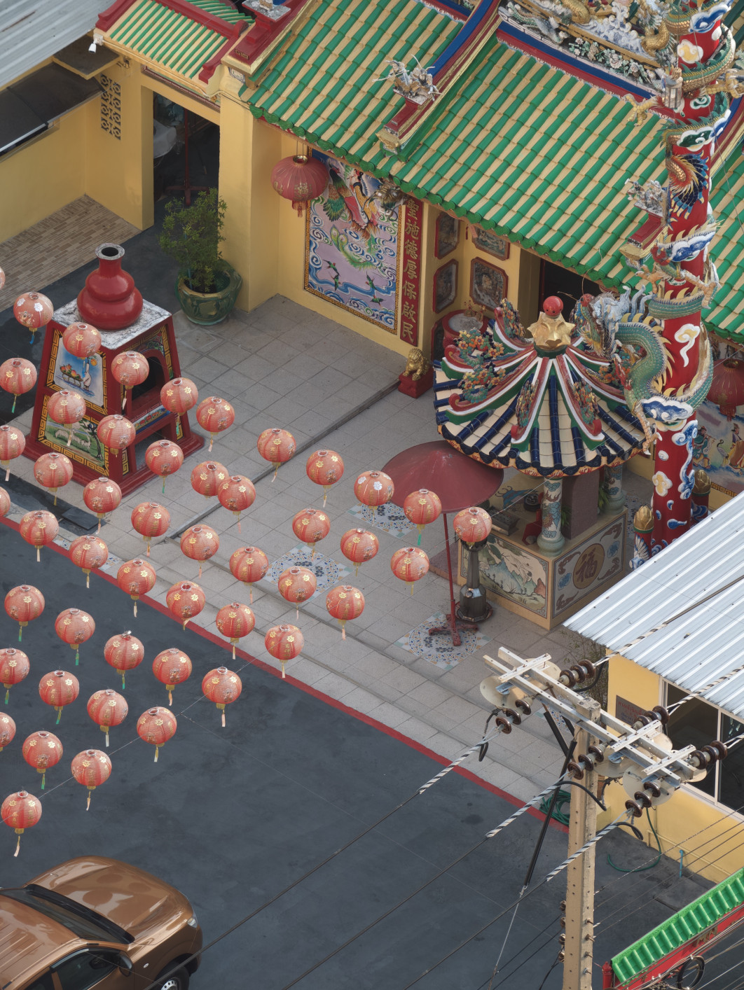 1/100 s, f/2,67, ISO 130, 400 mm