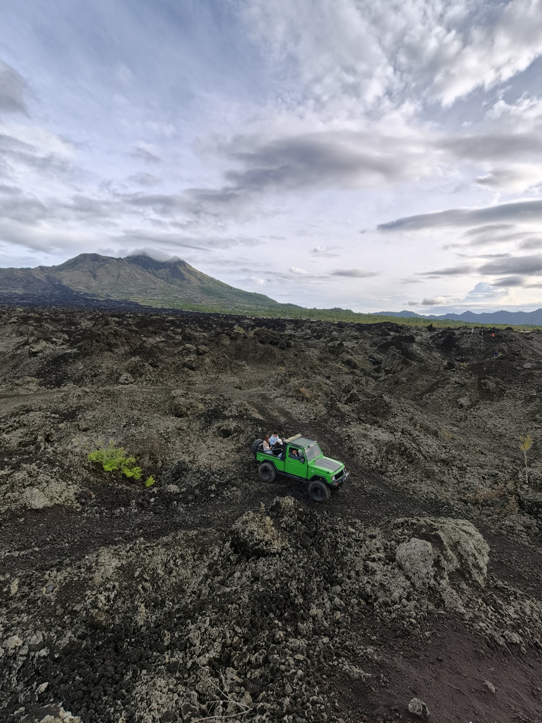 1/200 s, f/2, ISO 80, 215 mm