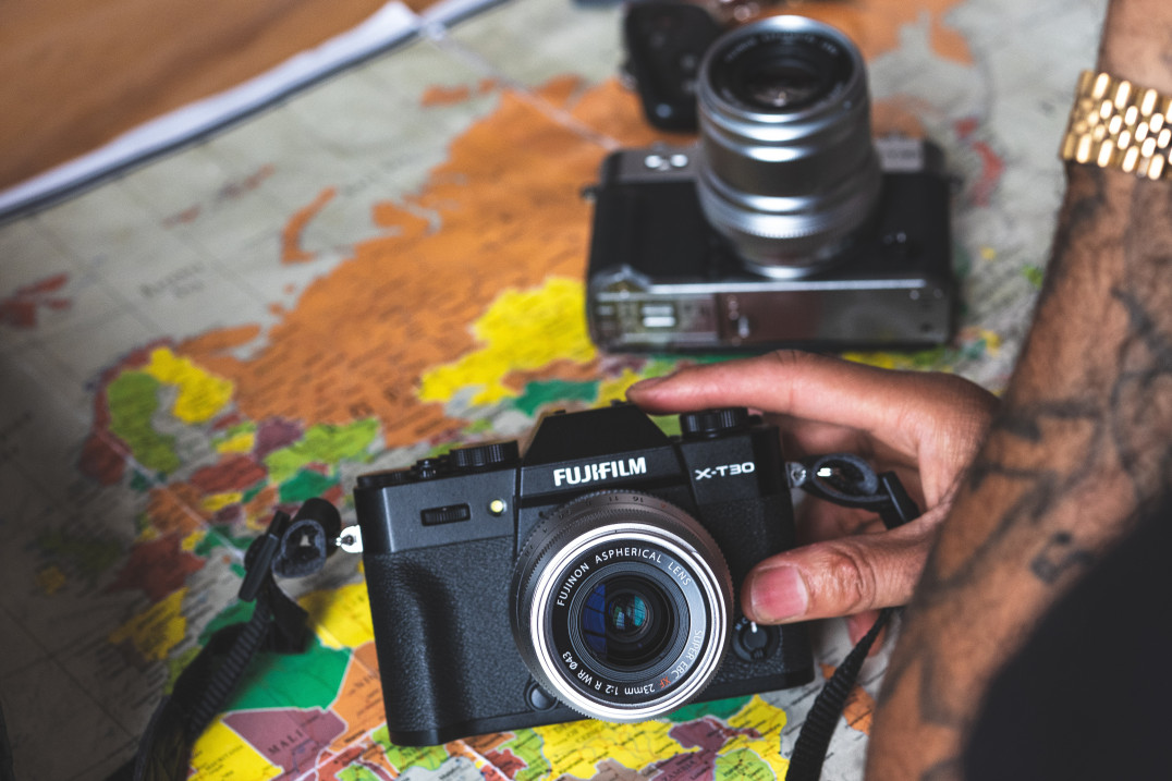 Fotograf w podróży. Cz. 2 - wybór aparatu i optyki 