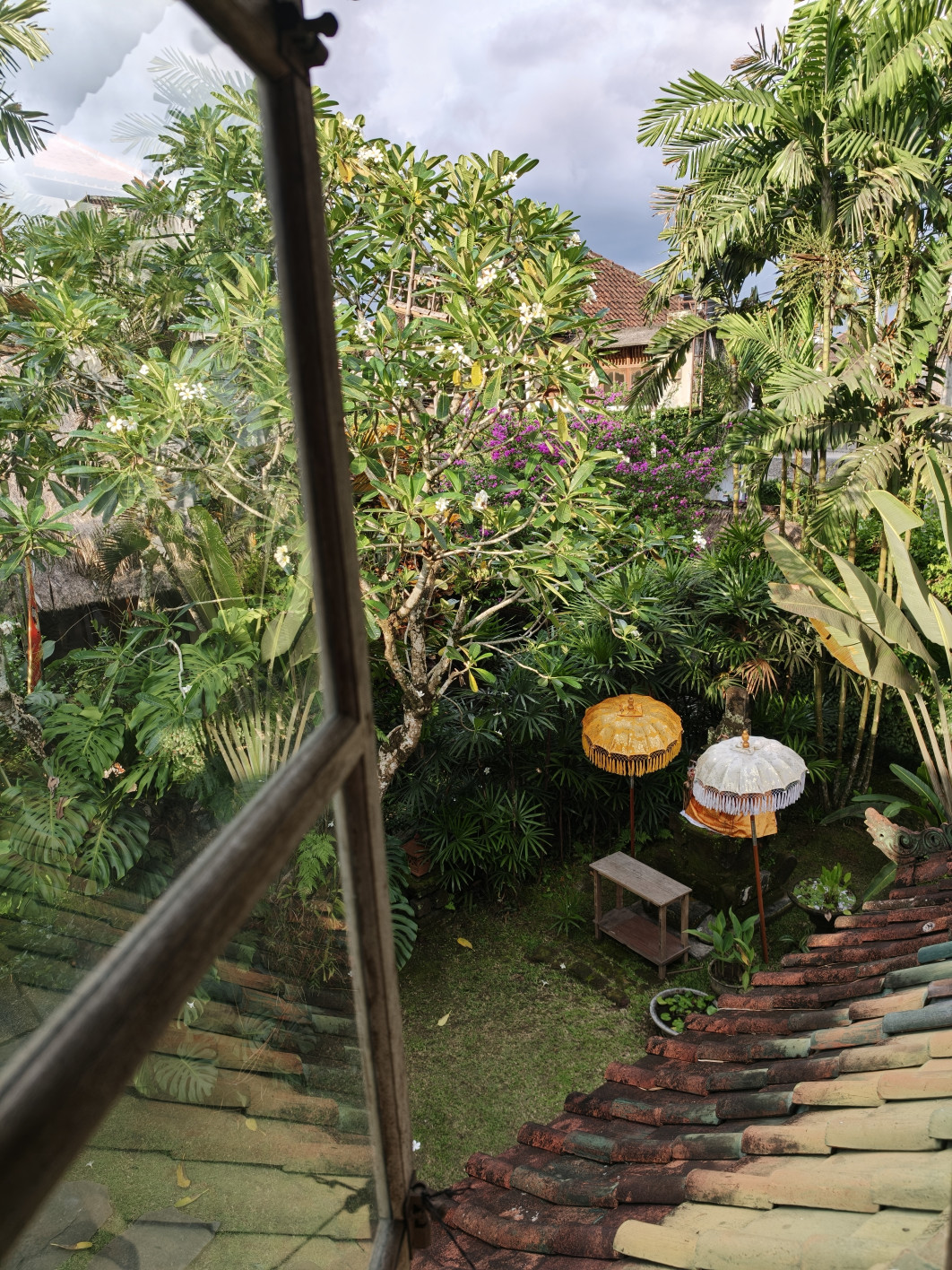 1/3739 s, f/1.5, ISO 80, 23 mm