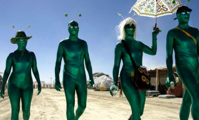 Romualdas Požerskis i Monika Požerskytė “Burning Man”