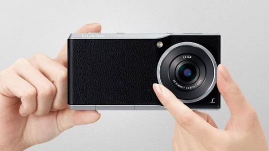 Panasonic Lumix DMC-CM10