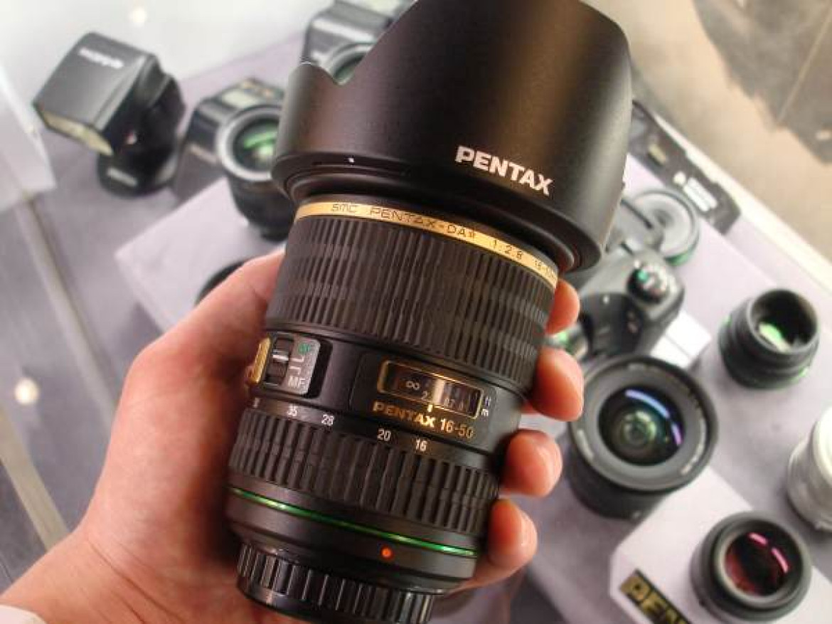 Pentax DA 16-50mm F2.8