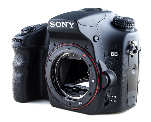 Sony A68