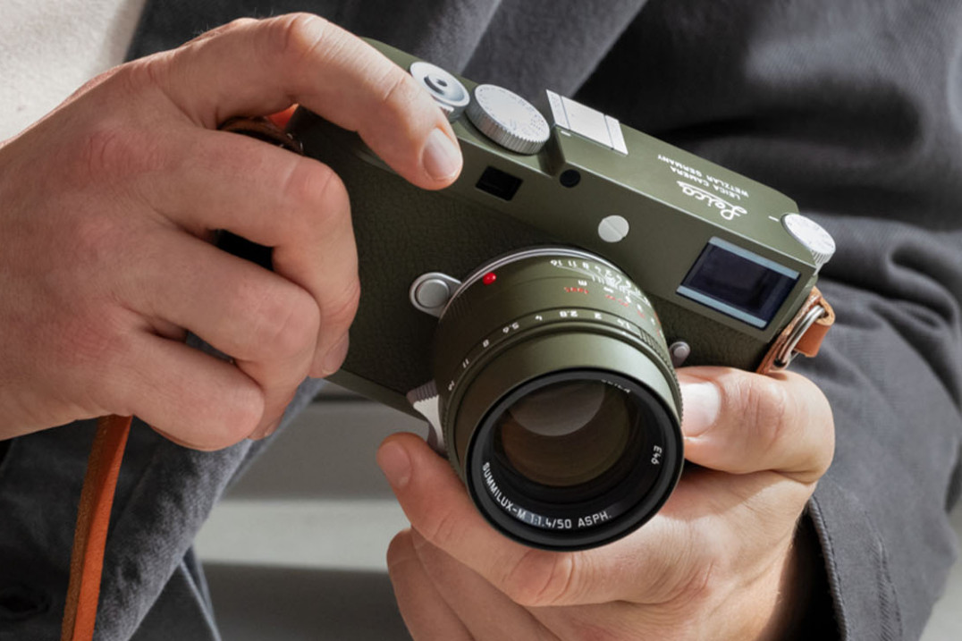 Obiektywy Leica w nowych kolorach - popularne stałki w edycji Safari i Black Paint