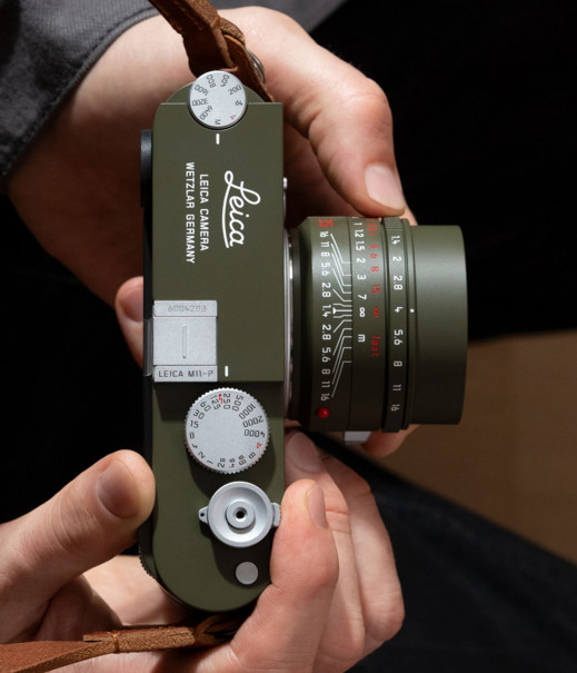 Obiektywy Leica w nowych kolorach - popularne stałki w edycji Safari i Black Paint