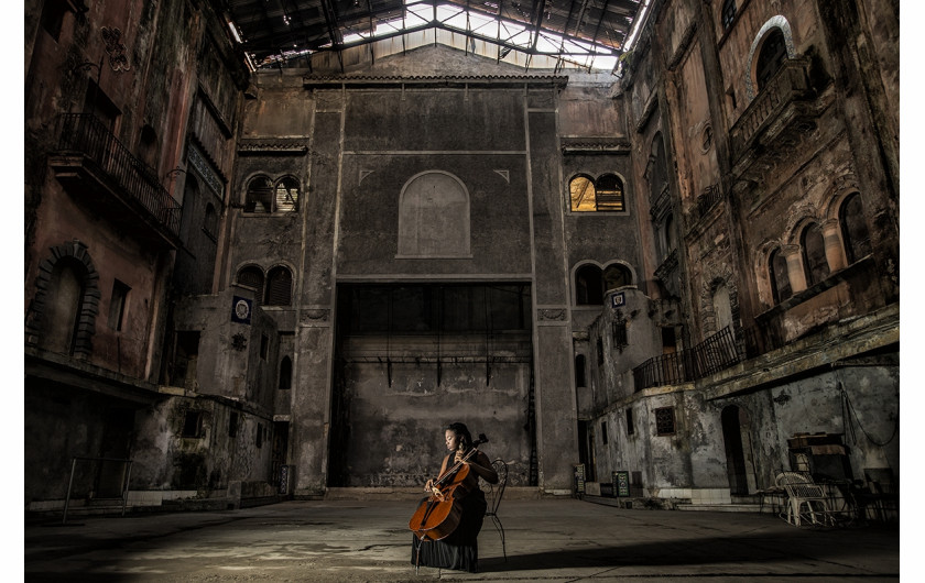 fot. Eric Politzer, The Sound of Solitude, 1. miejsce w kat. Music / Siena Creative Photo Awards 2021