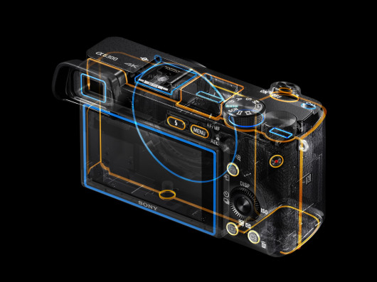 Sony A6300 - grafika ukazująca uszczelnienia