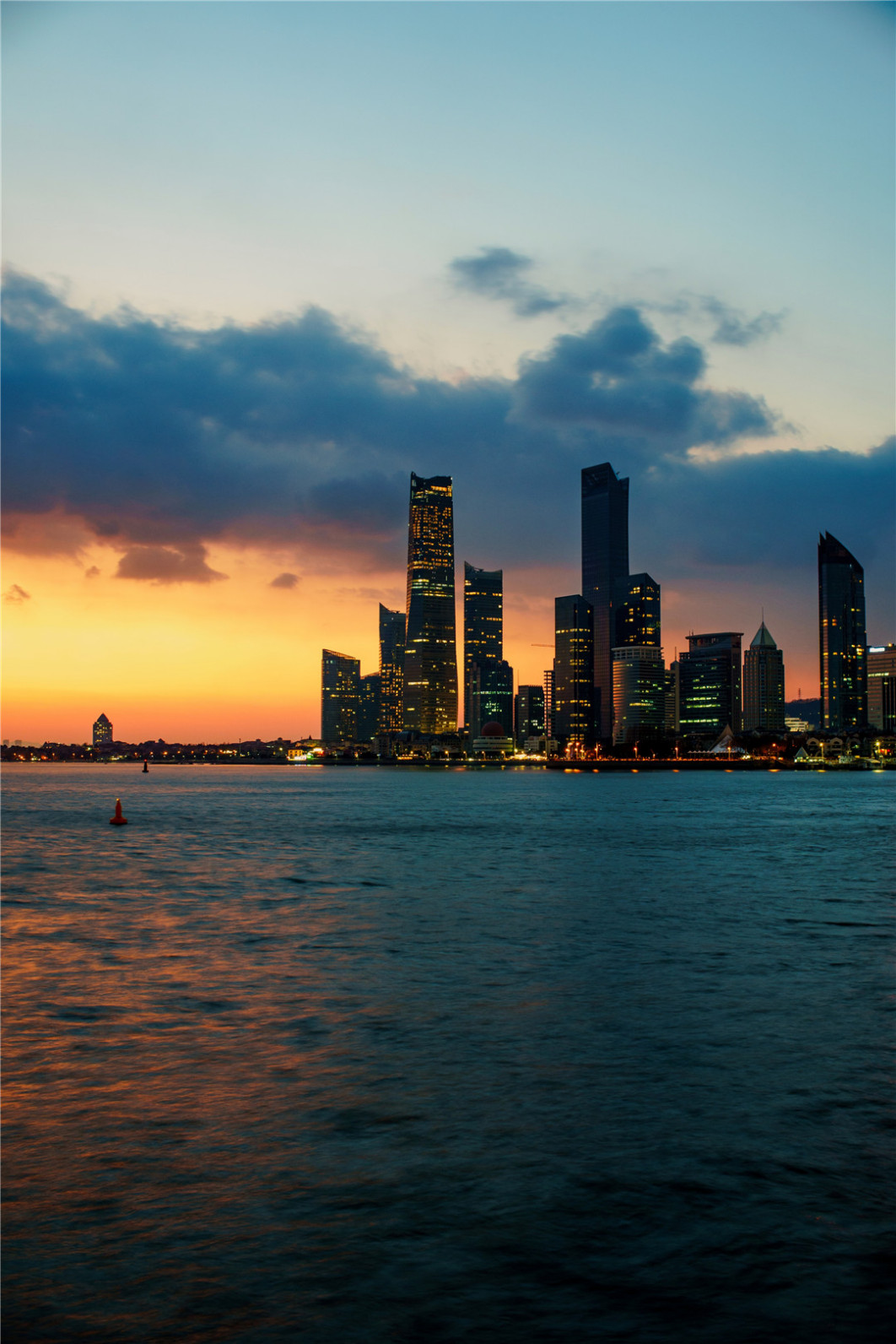 1.3 s, f/5.6, ISO 100, 25.0 mm