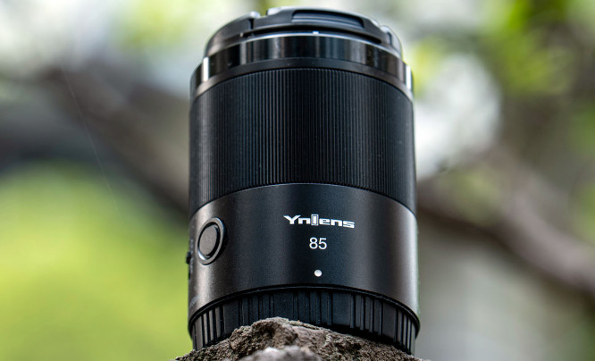 Yongnuo YN 85 mm f/1.8 Z DF DSM - tania portretówka debiutuje w wersji do Nikon Z